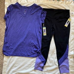 Women’s large workout set. Color block capri & active tee. Size Large. Nwt.